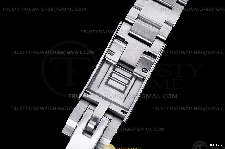 0727 ROLSUB0477B – Submariner 904 Dia Dia Dia OTE JVS A Vibrant 1057